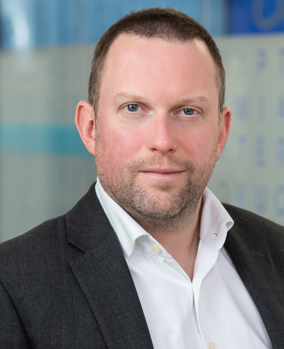 Photograph of Martin Willis