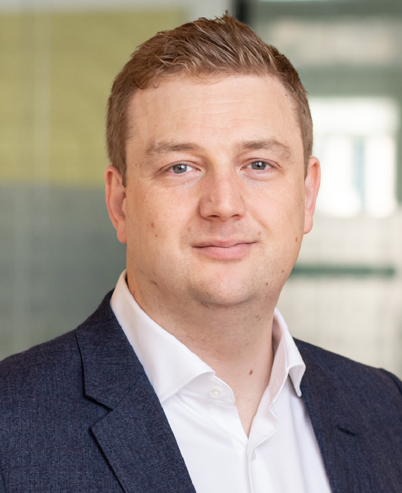 Photograph of Daniel Heaton