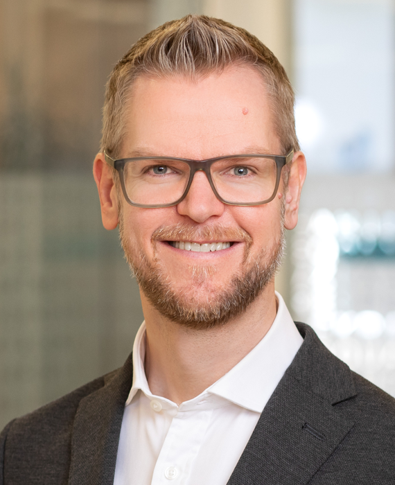 Photograph of Chris Morton