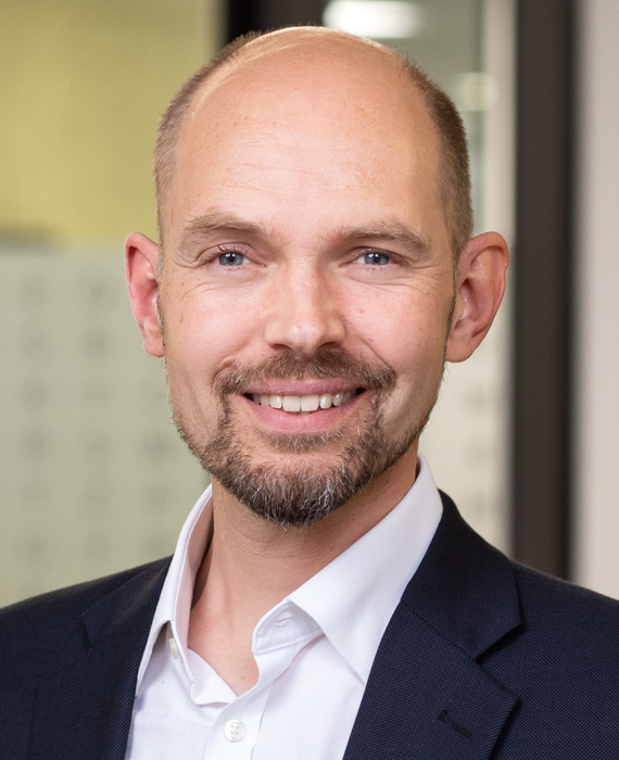 Photograph of Tim Williams