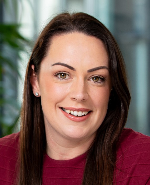 Photograph of Laura Matthews