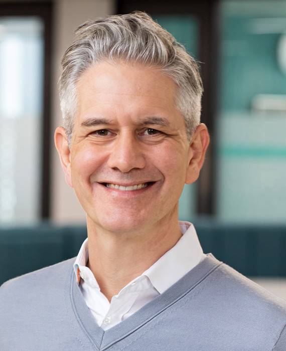 Photograph of Simon Clark