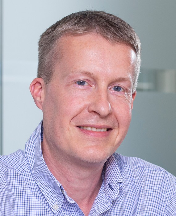 Photograph of Brian Thorne