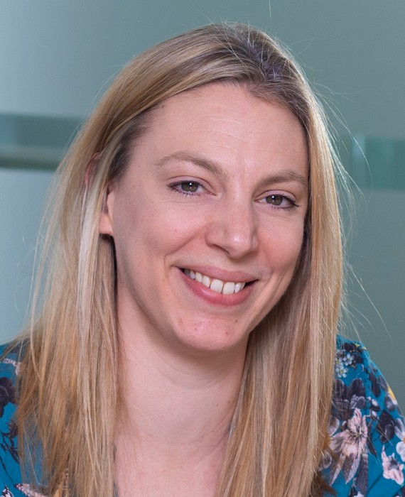 Photograph of Jennifer Bowes